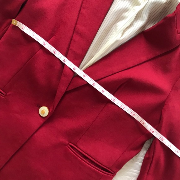 Adorable Barely worn brick red blazer - Picture 5 of 7